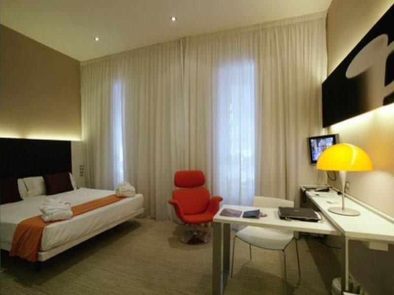 Icon Embassy Hotel Madrid Room photo